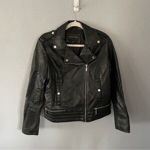 Bernardo Black Leather Motorcycle Moto Jacket Womens Size M